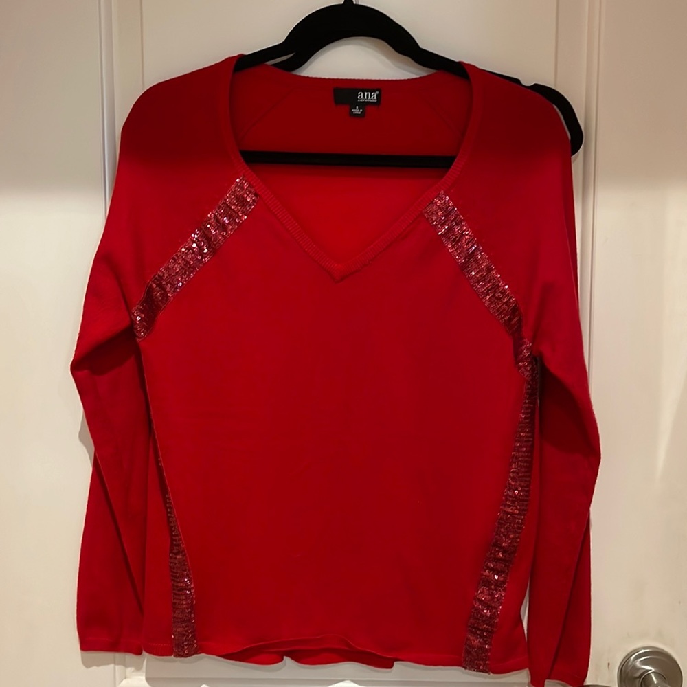V neck sweater
